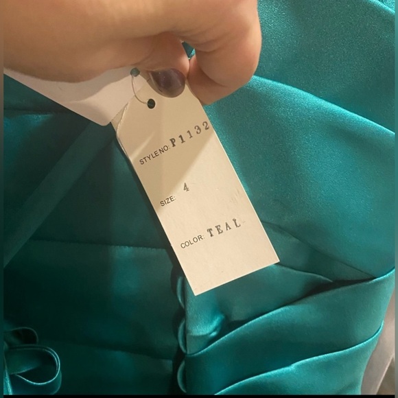Beautifully Modest teal satin lace-up gown - Picture 8 of 8